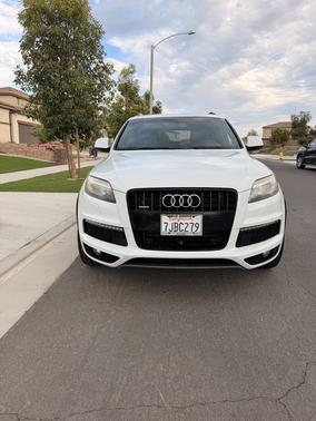 White 2015 Audi Q7 3.0T S line Prestige