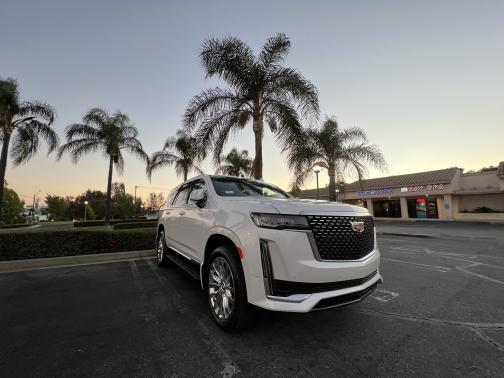 2023 Cadillac Escalade Premium Luxury