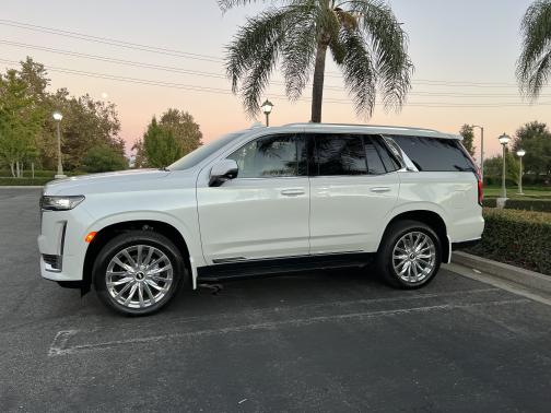 2023 Cadillac Escalade Premium Luxury