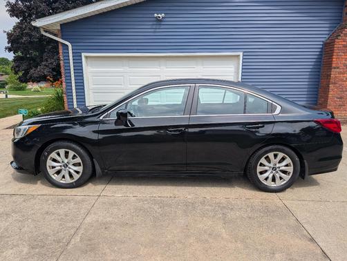 Black 2015 Subaru Legacy 2.5i Premium
