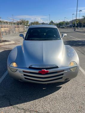 2004 Chevrolet SSR Base