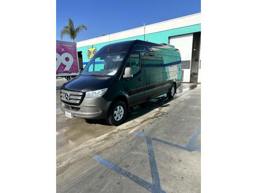 2019 Mercedes-Benz Sprinter 2500 High Roof
