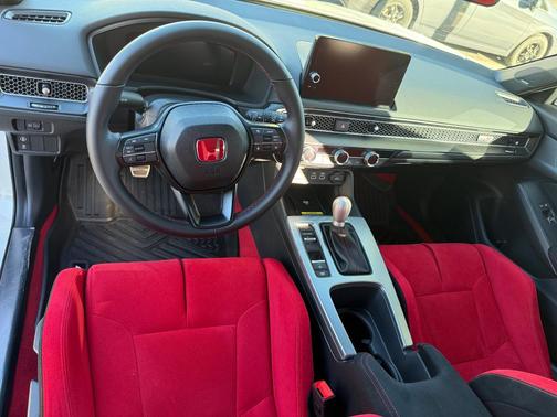 White 2025 Honda Civic Type R Base