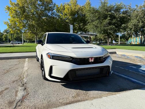 White 2025 Honda Civic Type R Base