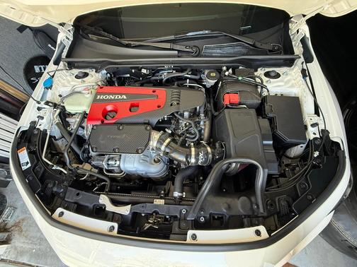 White 2025 Honda Civic Type R Base