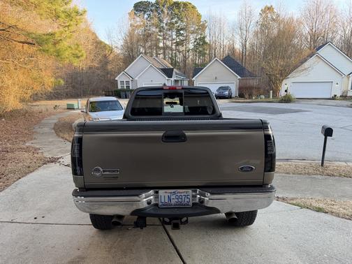 Black 2003 Ford F-150 XL