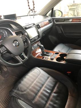 2012 Volkswagen Touareg TDI Lux