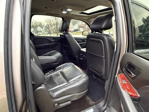 2014 Cadillac Escalade ESV Premium