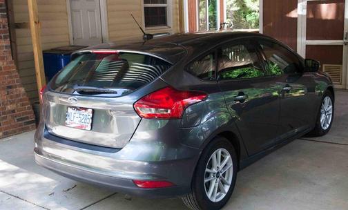 Gray 2017 Ford Focus SE