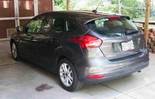 Gray 2017 Ford Focus SE