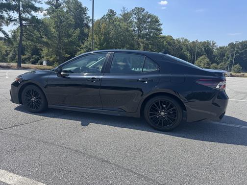 2022 Toyota Camry SE Nightshade
