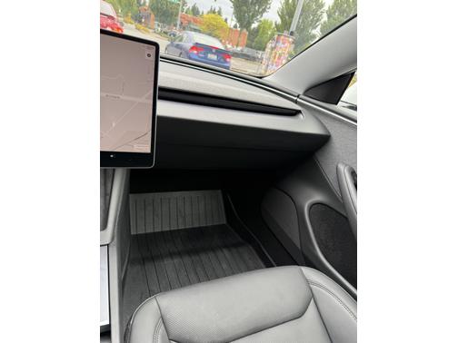 2024 Tesla Model 3 RWD