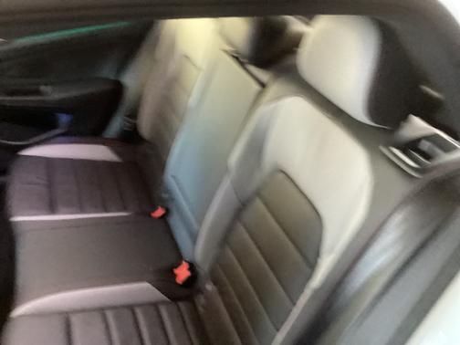 2022 Volkswagen Golf GTI 2.0T Autobahn