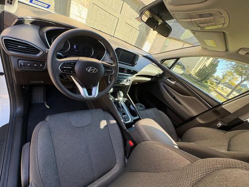 2019 Hyundai SANTA FE SE 2.4