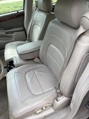 Brown 2004 Cadillac DeVille Base