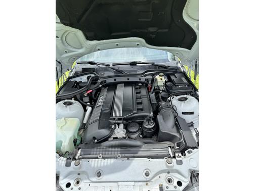 2001 BMW Z3 3.0i Roadster