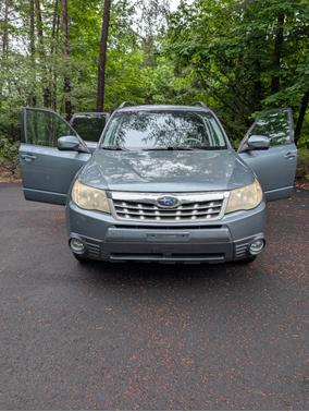Blue 2012 Subaru Forester 2.5X Limited