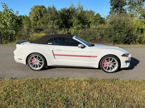 White 2019 Ford Mustang GT Premium