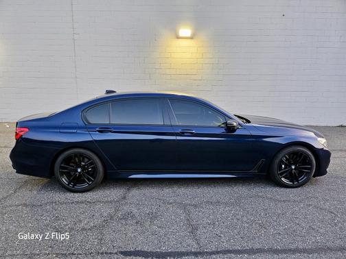 2016 BMW 750 i xDrive