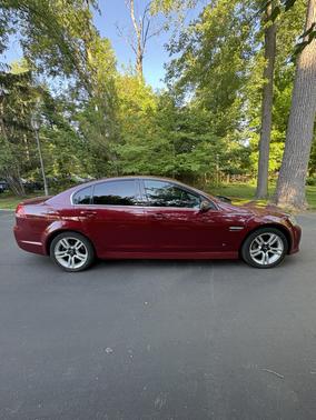 Red 2009 Pontiac G8 Base