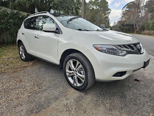 2011 Nissan Murano LE