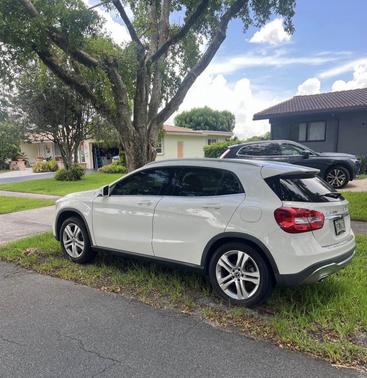 White 2018 Mercedes-Benz GLA 250 Base