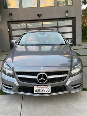 Gray 2012 Mercedes-Benz CLS-Class CLS 550