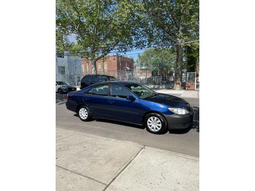 Photo 1 of 20 of 2005 Toyota Camry LE