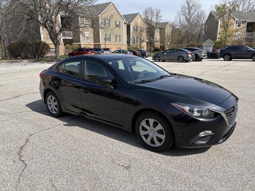 2015 Mazda Mazda3 i Sport