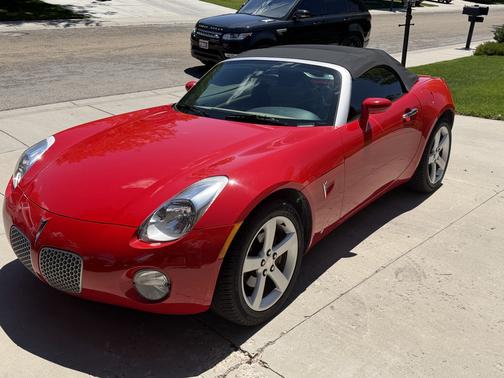 Red 2006 Pontiac Solstice Base