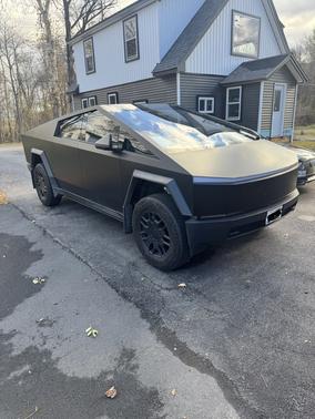 2024 Tesla Cybertruck AWD