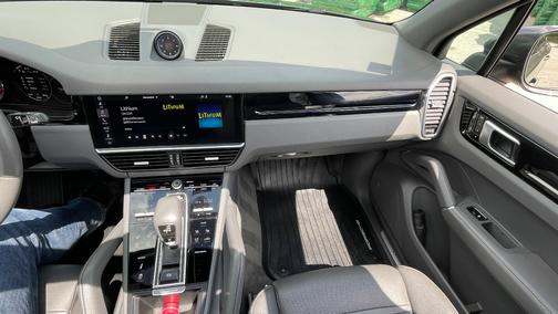 2019 Porsche Cayenne Cayenne S