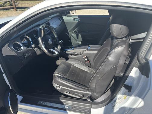 2014 Ford Mustang V6 Premium