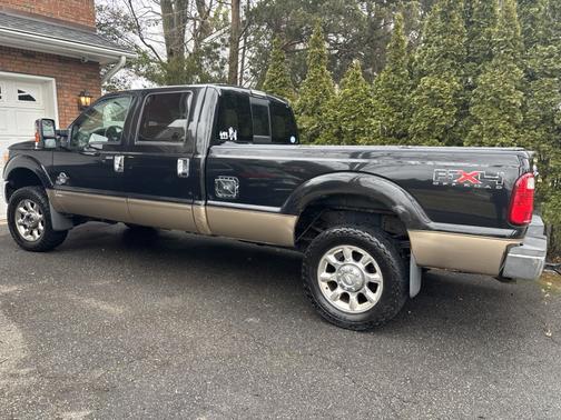 2011 Ford F-350 Lariat