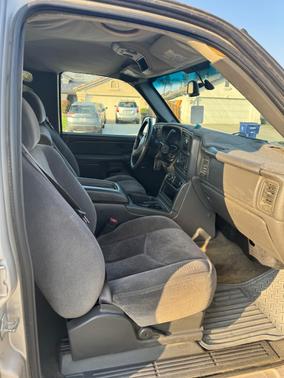 2004 GMC Sierra 2500 SLE Crew Cab