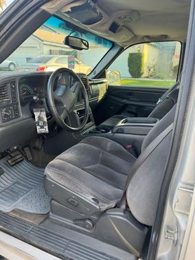 2004 GMC Sierra 2500 SLE Crew Cab