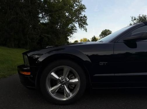 Black 2007 Ford Mustang GT