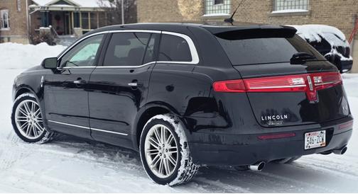 2018 Lincoln MKT Reserve