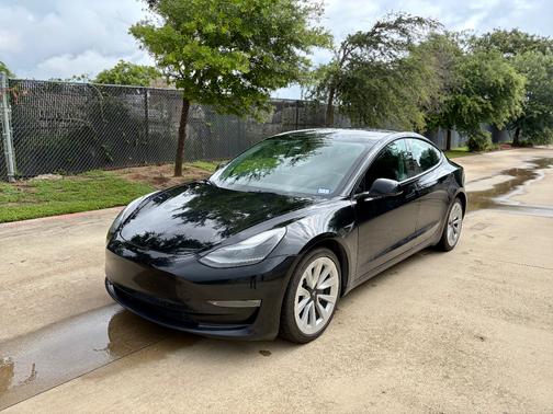 Black 2022 Tesla Model 3 Long Range
