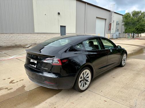 Black 2022 Tesla Model 3 Long Range