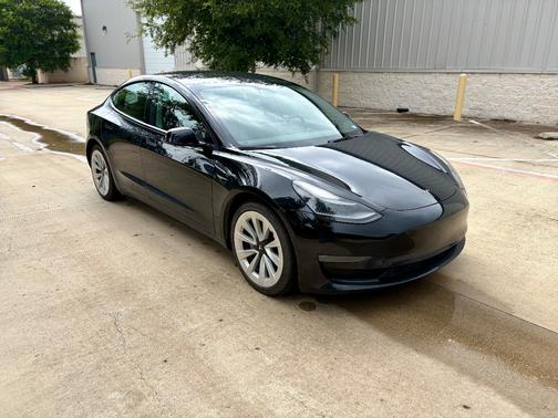 Black 2022 Tesla Model 3 Long Range