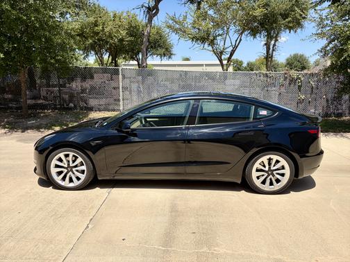 Black 2022 Tesla Model 3 Long Range