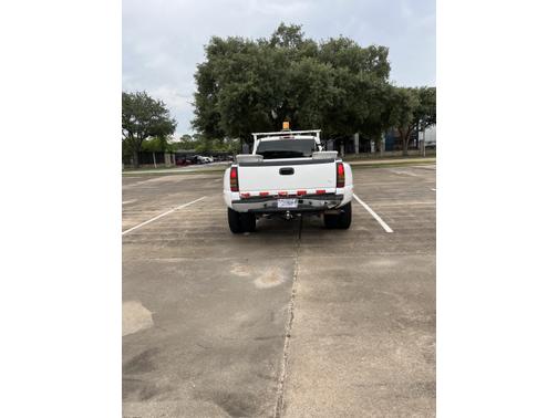 2006 Chevrolet Silverado 3500 Work Truck