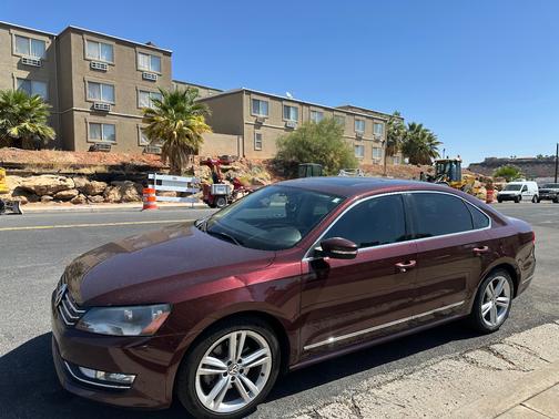 Red 2014 Volkswagen Passat 2.0L TDI SEL Premium