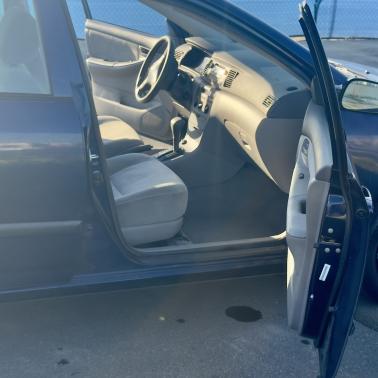 2005 Toyota Corolla LE