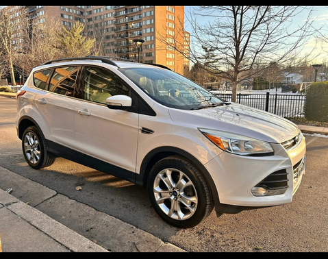 White 2013 Ford Escape SEL