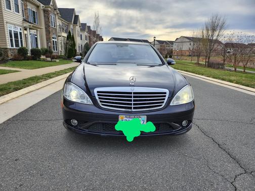 Photo 3 of 9 of 2008 Mercedes-Benz S-Class S 550 4MATIC