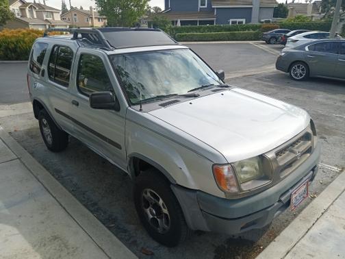 2001 Nissan Xterra XE 4WD