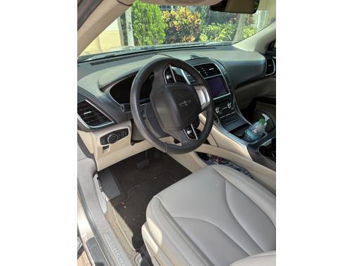 2019 Lincoln Nautilus Standard