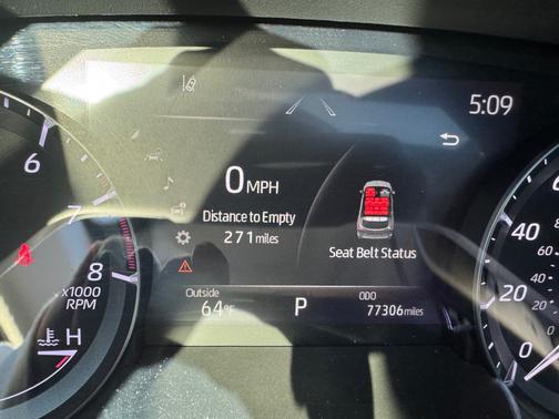 Gray 2020 Toyota Highlander XLE